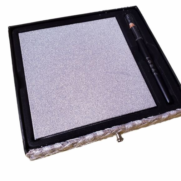 Lorac Bejeweled Day & Night Jewelry Makeup Box - Picture 7 of 16